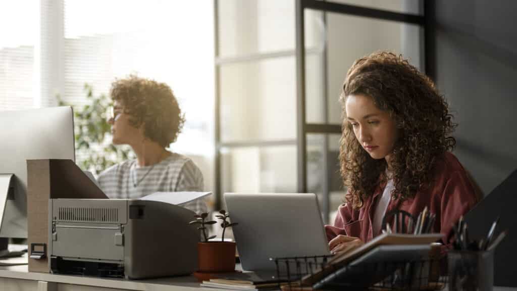 Nieuw bedongen arbeid